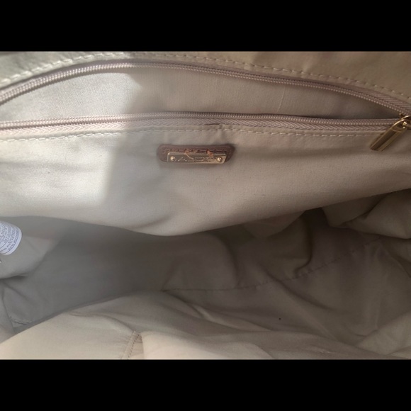 Ivory, tan and gold handbag - Picture 8 of 8